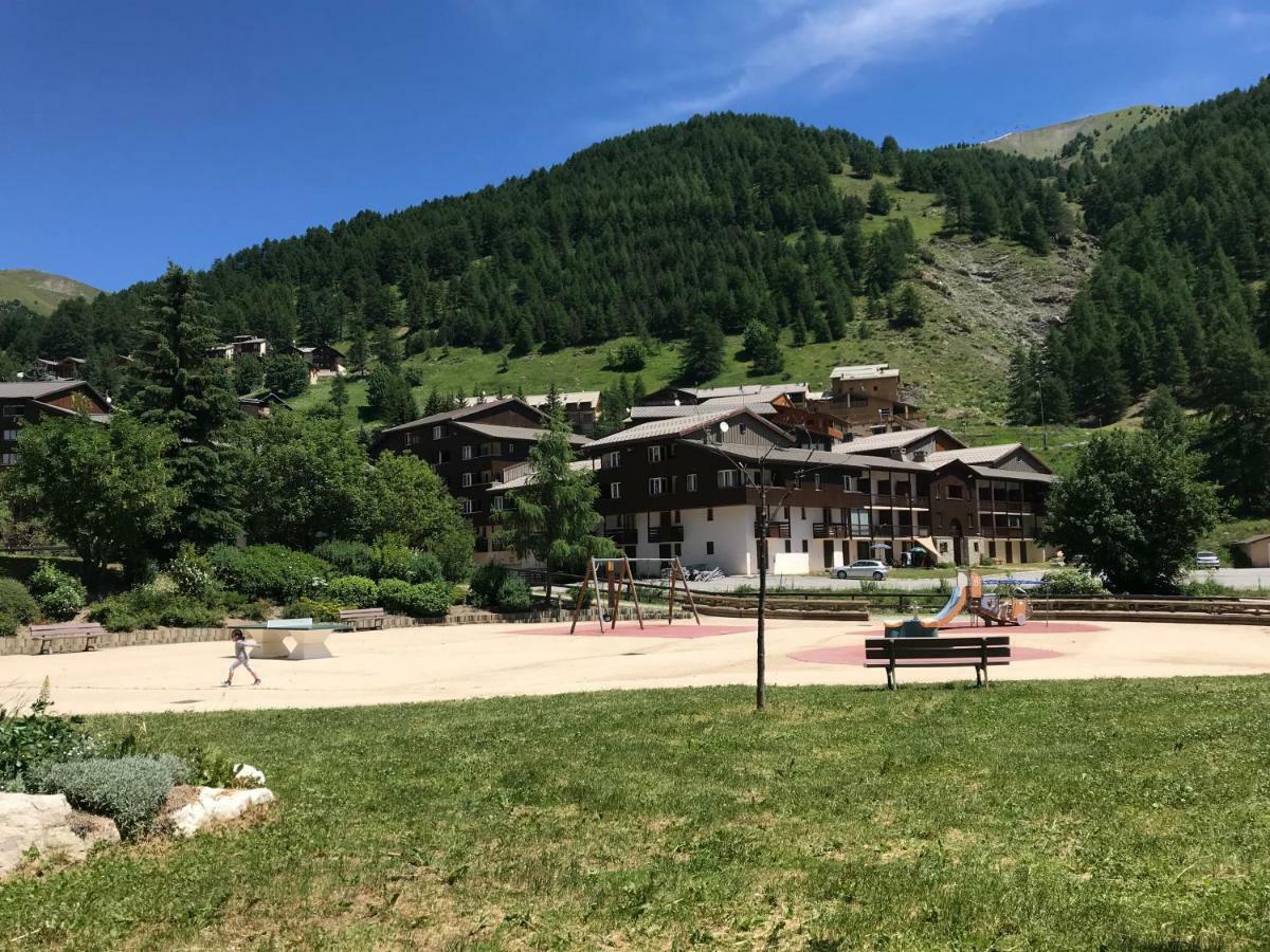 Studio Chaleureux A La Foux D'Allos Bagian luar foto