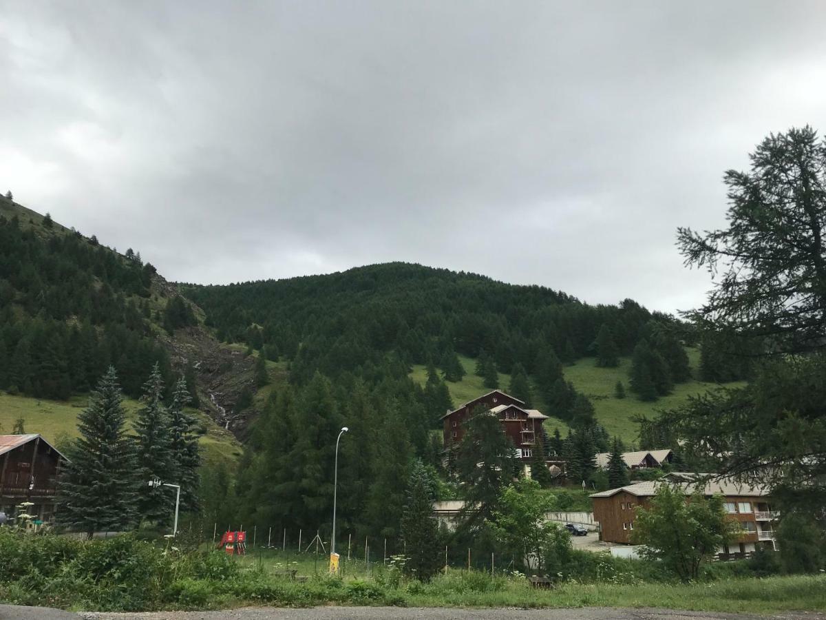 Studio Chaleureux A La Foux D'Allos Bagian luar foto